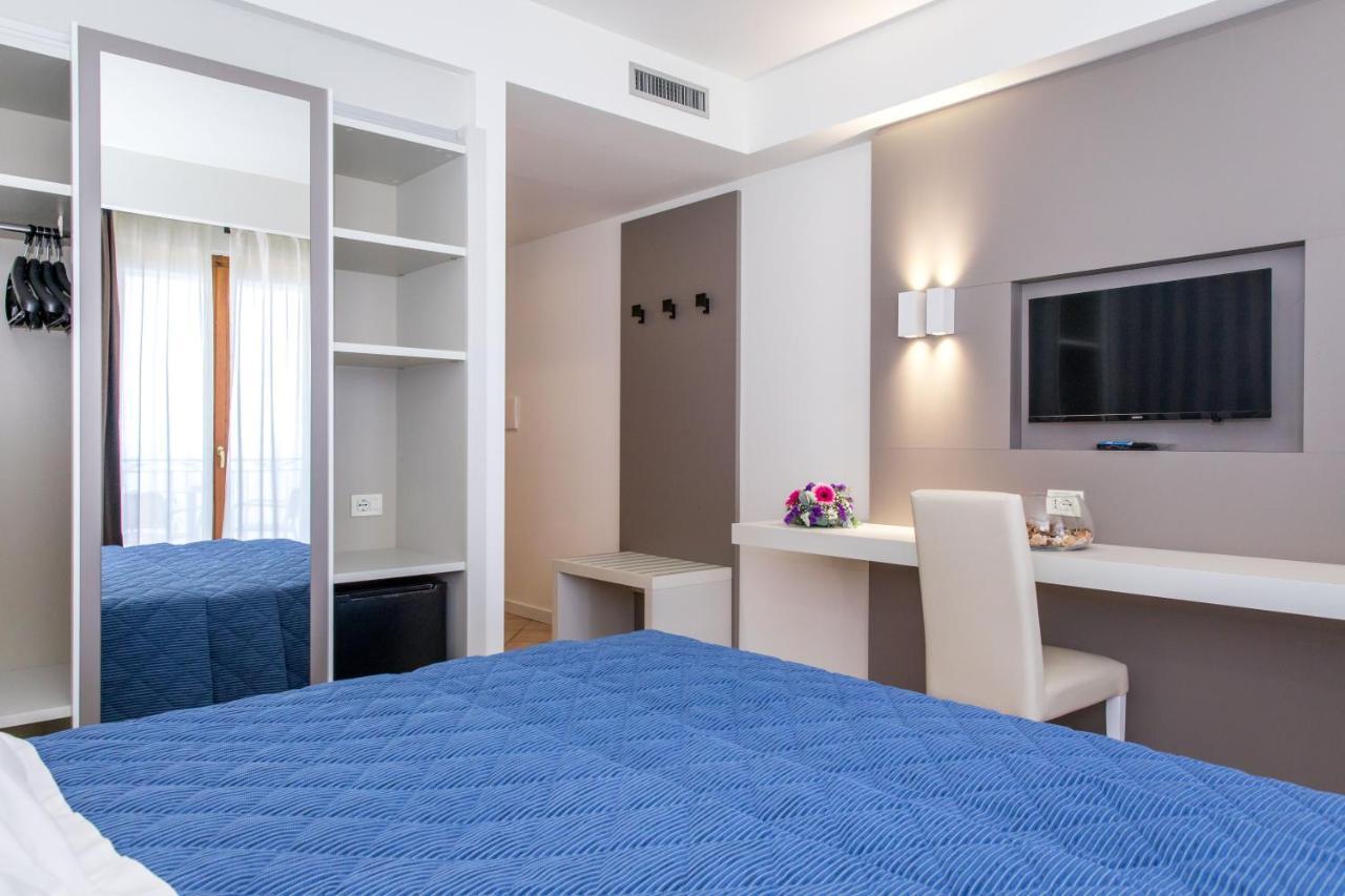 Hotel Martino มาราเตอา ภายนอก รูปภาพ