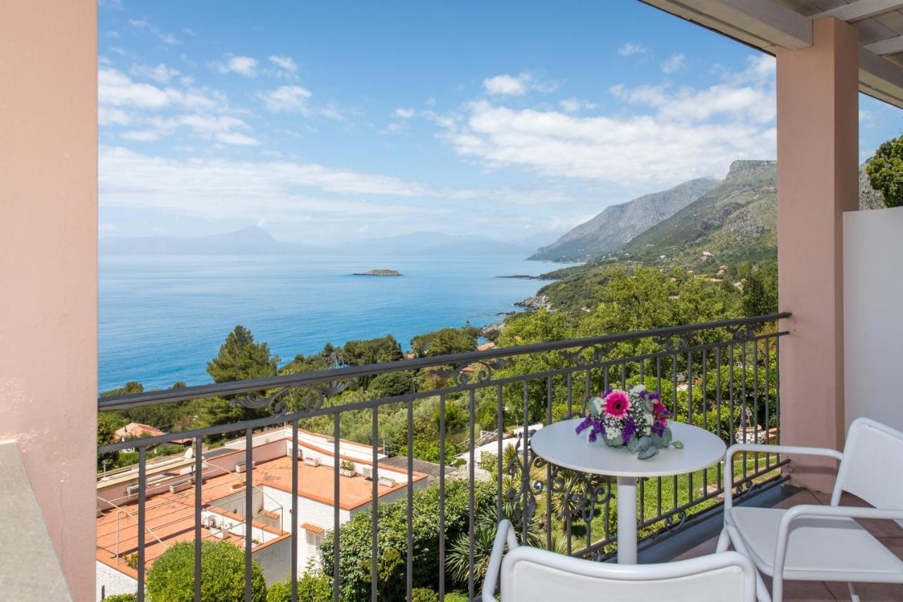 Hotel Martino มาราเตอา ภายนอก รูปภาพ