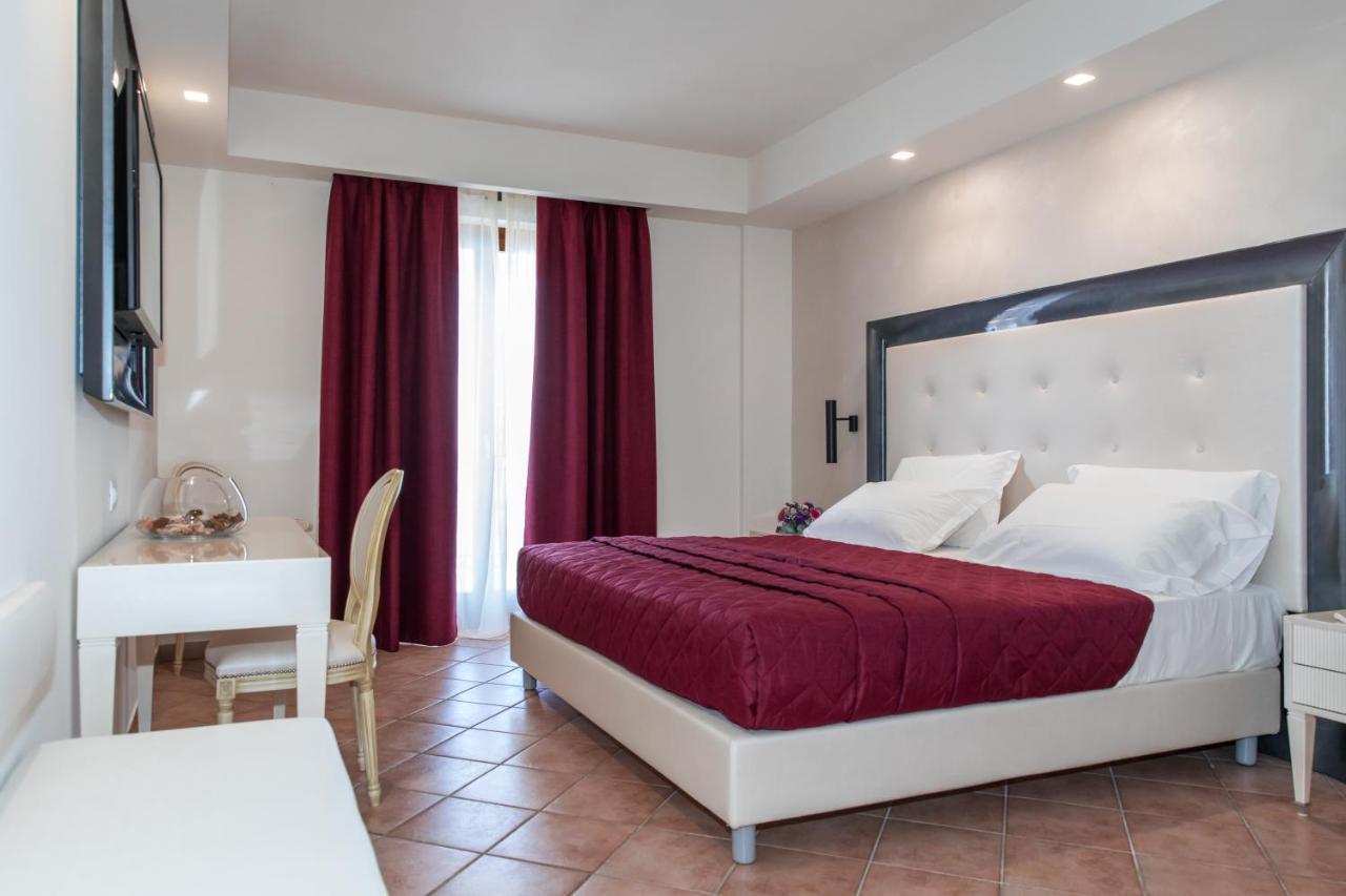 Hotel Martino มาราเตอา ภายนอก รูปภาพ